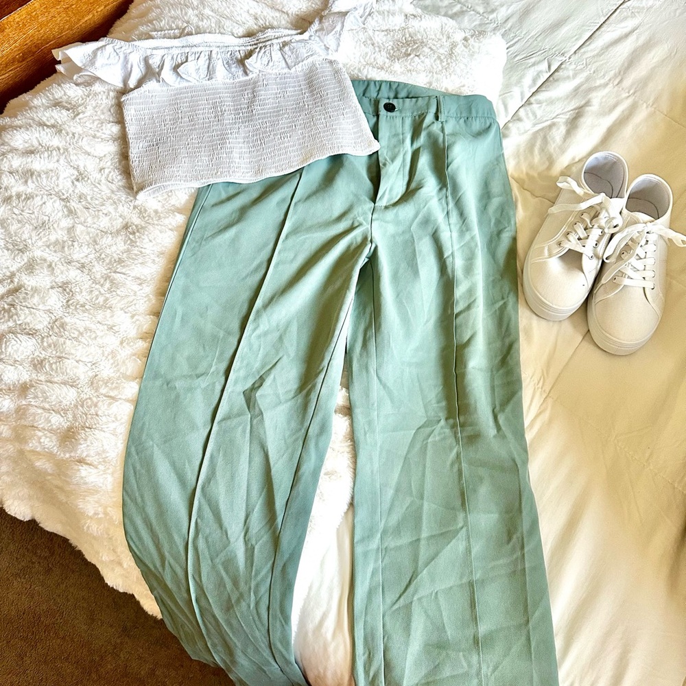 NWT Sage Green High Rise Wide Leg Pants | Flowy Trouser Style